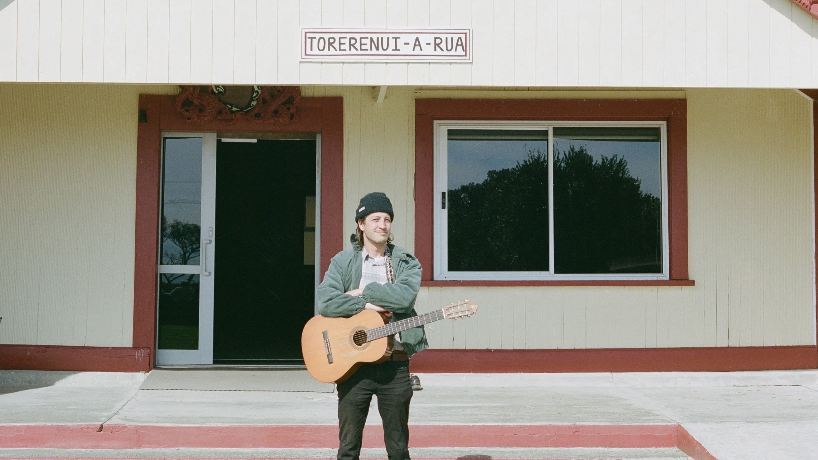 Marlon Williams: Two Worlds