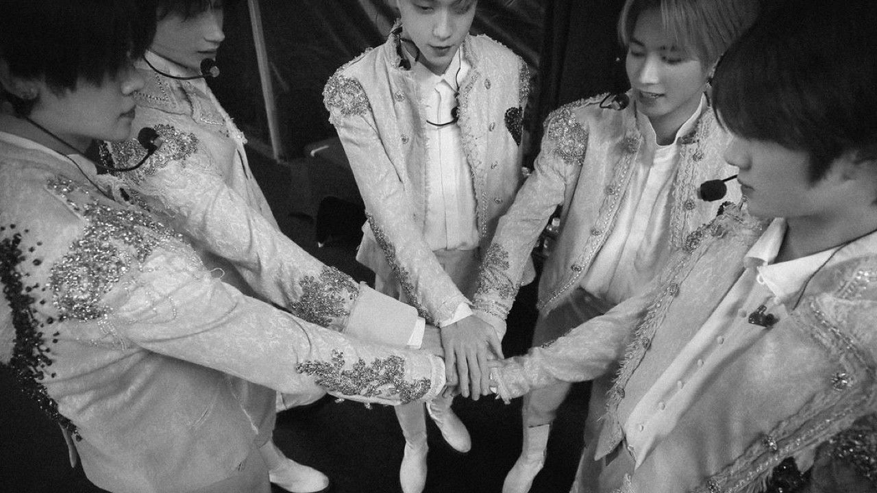 TOMORROW X TOGETHER WORLD TOUR 'ACT:LOVESICK'